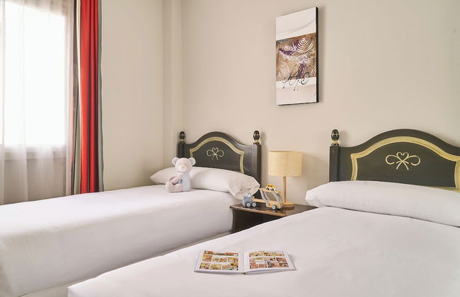 Apartamentos Ona Campanario - Photo 15