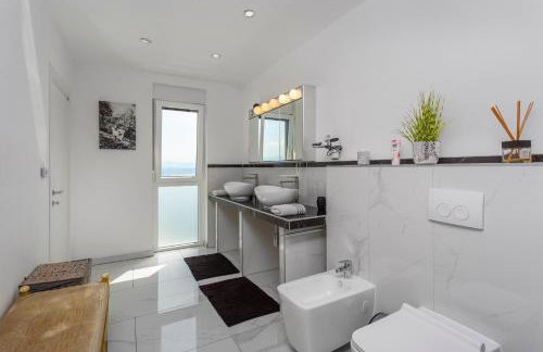 White Pearl Diamond Haus B, Opatija mit Meerblick & Pool - Foto 17