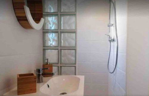 Maisonnette pour 2 personnes - Vue mer - Plage à 100 mètres - Foto 7