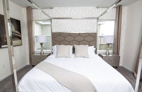 Stylish 5-Bedroom Villa - Perfect Disney Getaway! - Foto 8