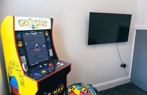 4 bedroom - Sleep 9 home in Cheadle Staffordshire - Alton towers Polar Express Dimmingsdale Peak District Trentham Gardens Water World - Foto 30