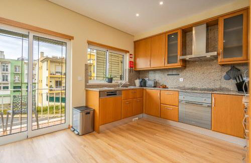 Host Wise - Deluxe House - Terrace & BBC - Foto 45