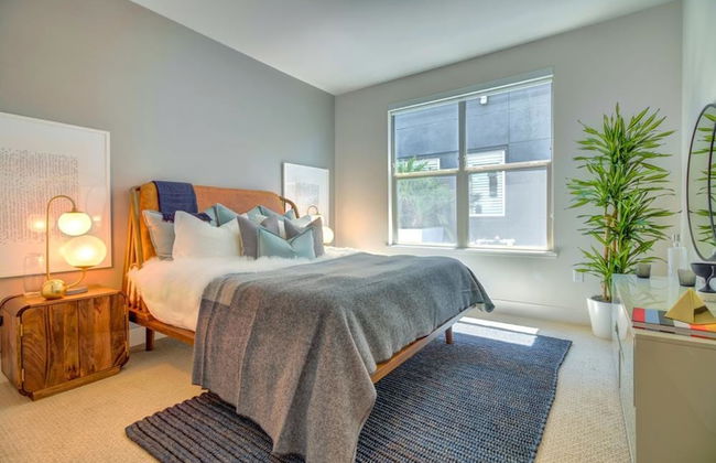 Elan Menlo - Photo 4