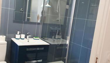 Kelveine - Foto 5, Shower