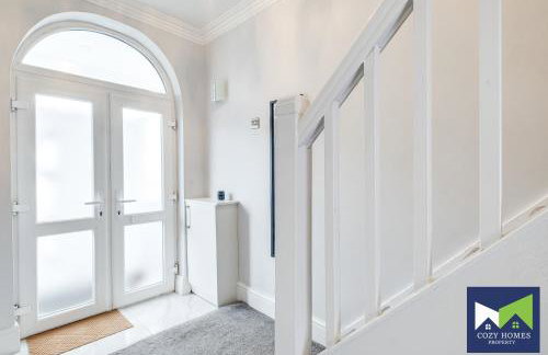 Modern 3 Bedroom House with Spacious Parking, Suitable for Contractors, Insurance Stays and Families near NEC, Solihull, HS2 - Foto 30