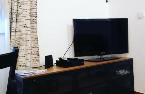 Casa das Laranjeiras e parque infantil - Foto 13