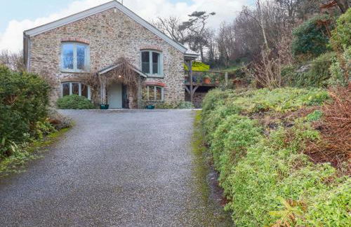 Kerslake House - Photo 2