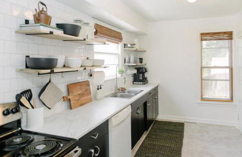 Downtown & Campus Wifi W D Netflix 2Br 1Ba - Foto 10