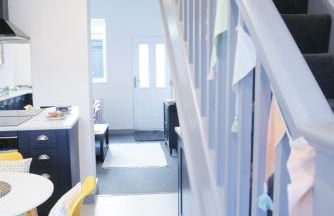 2 bed luxury duplex apartment in heart of Holt - Photo 7