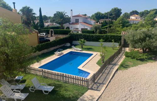 AME57 Preciosa Villa Con Piscina 10 pax - Foto 2