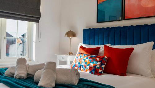 5 Bed House Sleeps 9 Parking Garden Pet Friendly in Sileby - Foto 3