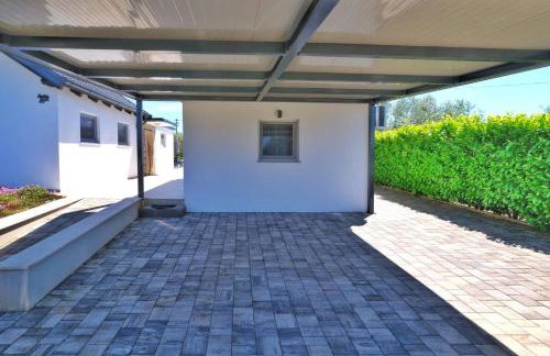Leonardo House - Photo 8