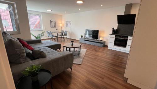 Jellys Apartment - 70qm - Balkon - Küche - Parken - 2x smart TV - King Size Bett - nur 5min zum Europa Park - Foto 3