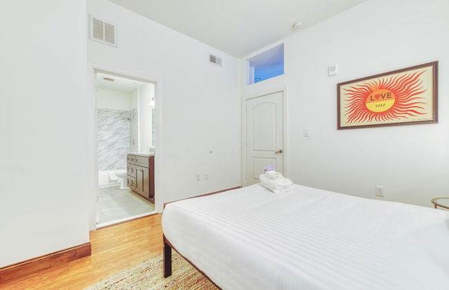 Sosuite 2BR Penthouse w W D Gym On-site Bar - Foto 20