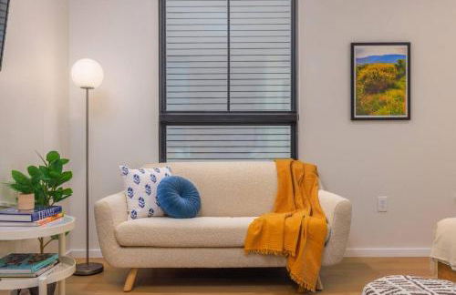 Spacious Mission Hill Studio - Foto 9