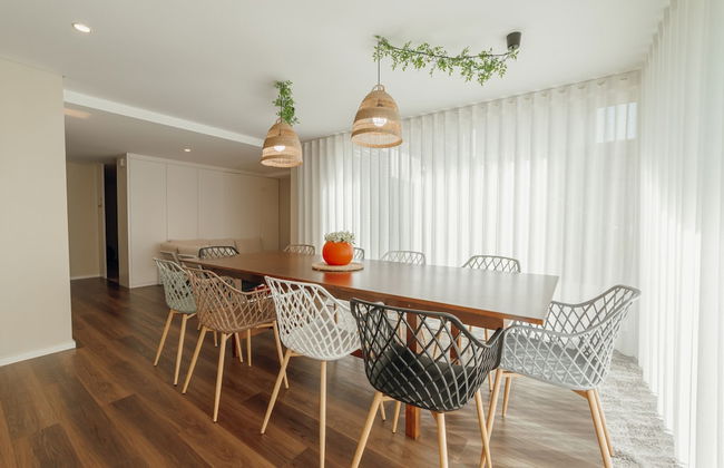 Pool Cinema Villa by Vacationy - Foto 55