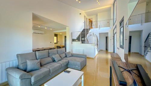 Villa in Costa Brava with Private Pool - Foto 3