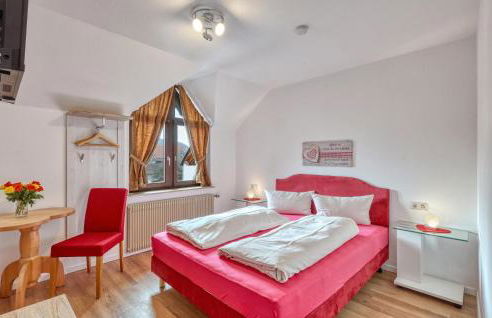 Gorgeous Apartment In Bischofsheim - Foto 5