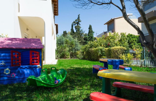 Family House near the Beach - Photo 37