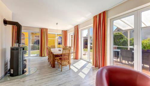 Ferienhaus Meinholdstraße mit eigener Sauna, Kamin, 4 Schlafzimmern ca 500m vom Ostseestrand - Foto 5