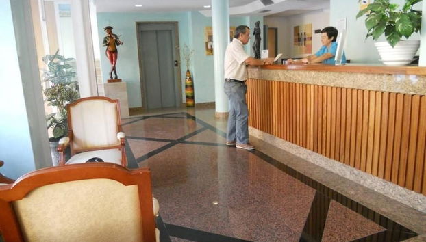 Nerja Bahía Apartamentos - Foto 2, Vestíbulo