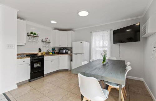 Spacious Family Suite Steps to the Beach (444) - Foto 1