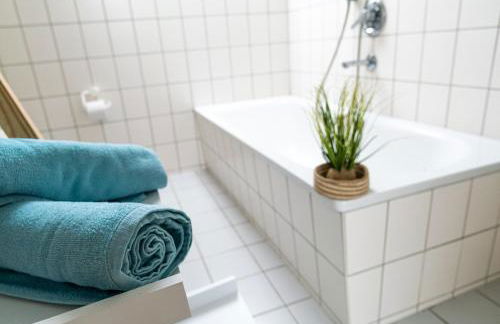 Blue Chili 99 - Großzügiges Loft WLAN Boxspringbett bis 4 Pers - Foto 6