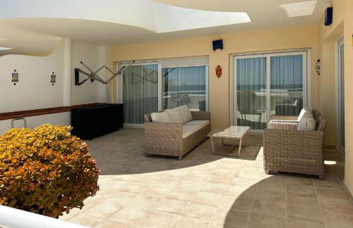 Sinfonia Del Mar Apartment also LONG TERM RENTALS - Photo 4