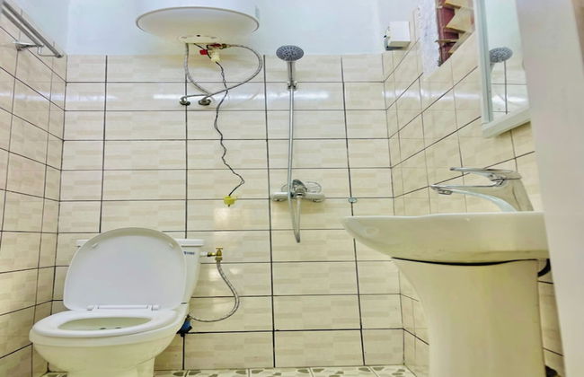 Charming Yaoundé Apartment With Panoramic Views - Photo 15