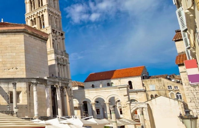 Cool Attic apt w Gallery, in the Heart of Split - Foto 37