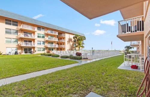Spanish Main - Cocoa Beach Oceanfront Condos near Port Canaveral - Photo 26