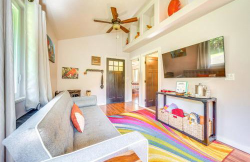 Rainforest Stay with Hot Tub Less Than 3 Mi to Natl Park! - Foto 8