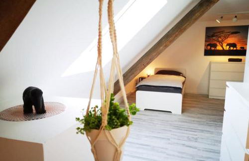 Worker Place Bedburg Hau - Foto 19