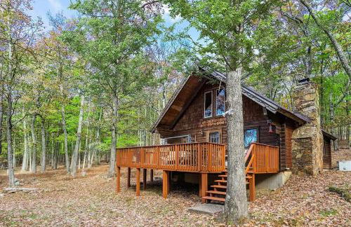 Log Cabin w Loft, Hot Tub, Deck, Fire Pit, & WiFi - Photo 8