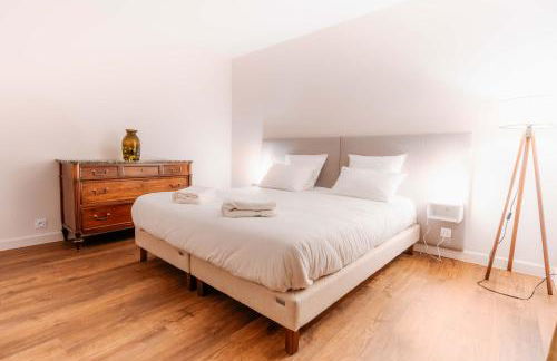 Le mas du roulier, villa provençale chic, 320m2 au calme avec vue 180 sur puy de Dôme - Foto 29