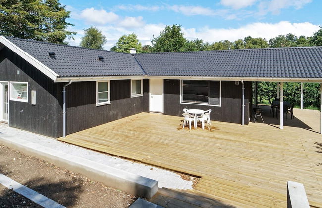 8 Person Holiday Home in Melby - Foto 19