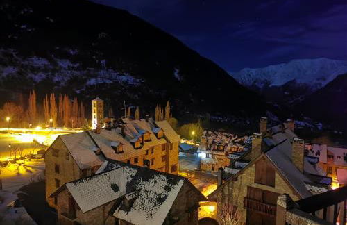 Dúplex con terraza y vistas panorámicas en Taüll - Foto 12