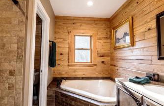 Luxurious Log Cabin with Game Room & Fireplace near Princeton in New Hope, Pennsylvania - Foto 10