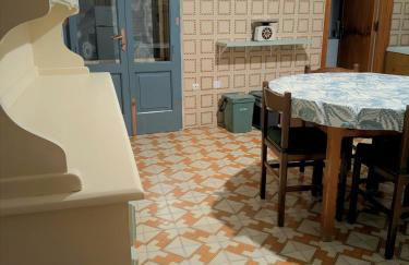 JONIA Appartamento vacanze vicino al mare con giardino - Foto 38