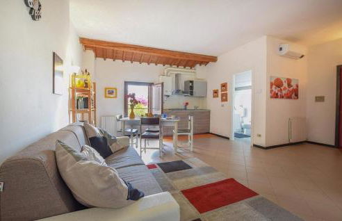 2 Bed-sleeps 6-aircon-town Centre-free Parking - Photo 8