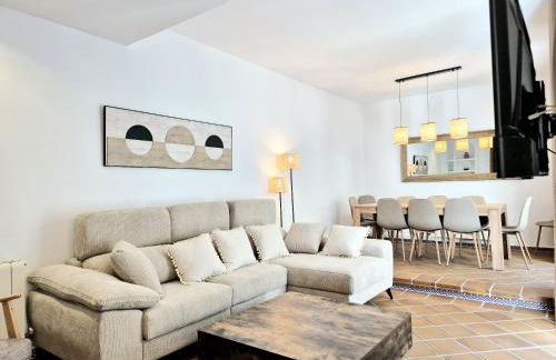 BHost - Palace - Foto 2