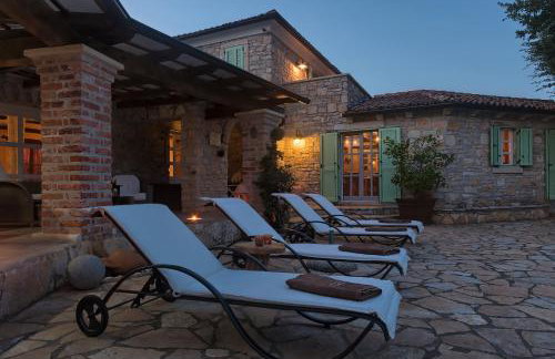 Villa Karim near Poreč with large garden & 50 m2 private pool - Foto 19