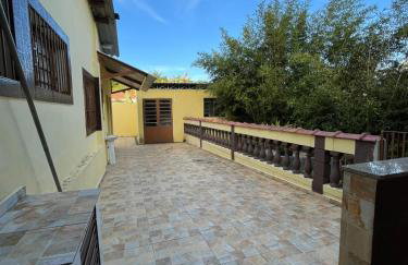 Chácara charmosa com piscina, campo de futebol - Photo 9
