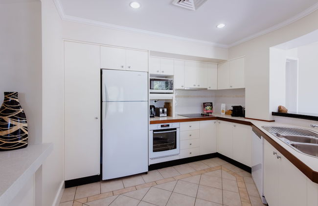 Villa Beach Palm Cove - Photo 42