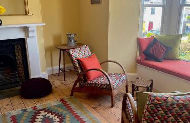 The Moorings - Just a few metres from the sea! - Photo 12