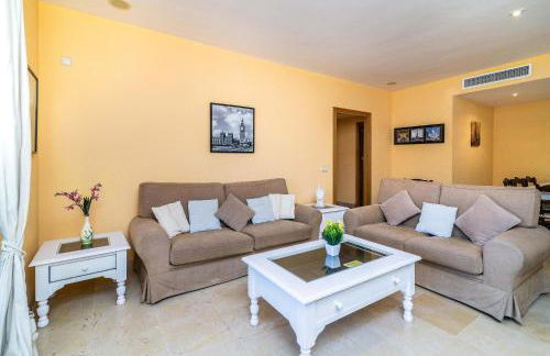 Spacious apartment in Marbella - Photo 4