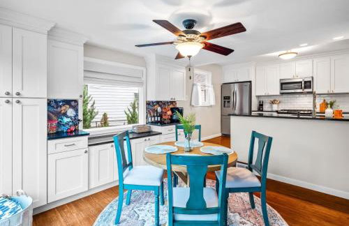 4 Bedroom Pool and Hot Tub Home Near Cleveland - Photo 37