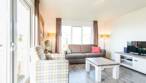 Comfortable Chalet With Dishwasher, Near the Beach - Foto 5, Sala de estar