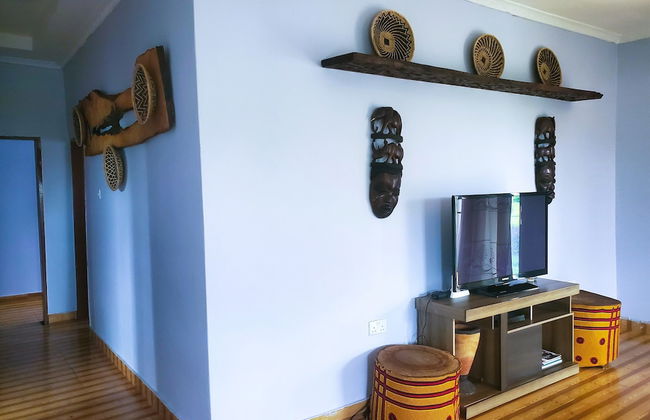 Sweet Retreat Lusaka with Backup Power - Photo 22