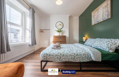 Stylish 2 BR Townhouse By StirkMartin Stays Short Lets & Serviced Accommodation Cardiff With Free Parking & Sleeps5 - Foto 15